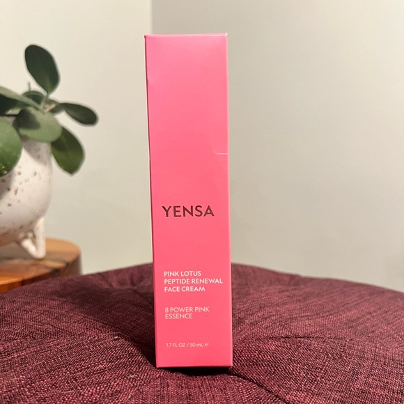 *NIB* YENSA Pink Lotus Peptide Renewal Face Cream, 1.7 fl oz - Picture 6 of 11